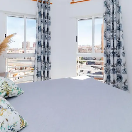 Apartament Gases 52 *